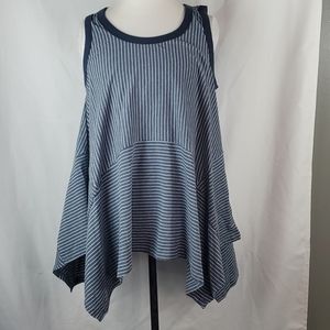 Doe & Rae Blue striped assymetrical tunic topic in a size Large